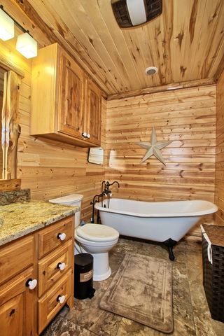 520 Mccoury Loop, Milam, TX 75959