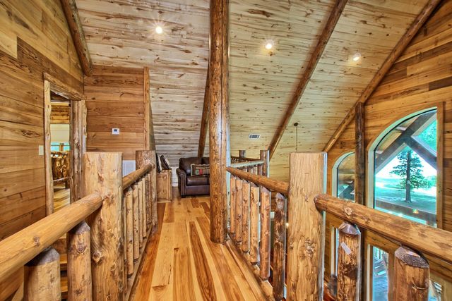 520 Mccoury Loop, Milam, TX 75959