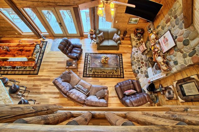 520 Mccoury Loop, Milam, TX 75959