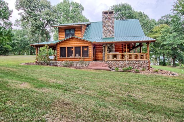 520 Mccoury Loop, Milam, TX 75959