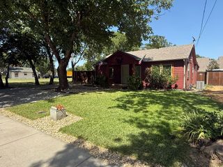 528 S Coppell Road, Coppell, TX 75019