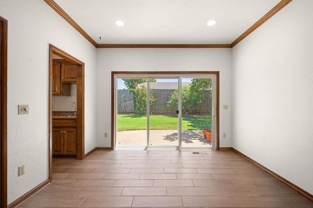 2312 Coachlight Drive, Edmond, OK 73013
