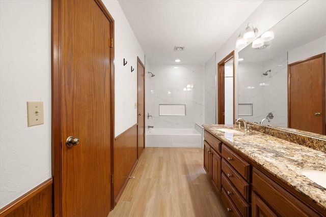 2312 Coachlight Drive, Edmond, OK 73013