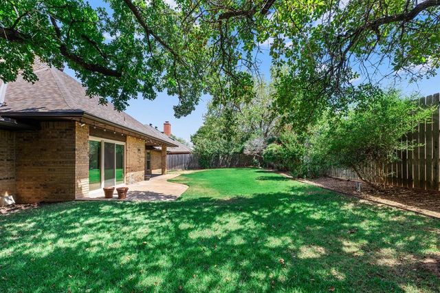 2312 Coachlight Drive, Edmond, OK 73013