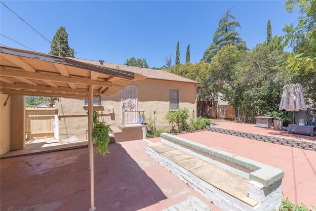 958 N 1st Street, Banning, CA 92220