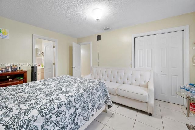 4218 SW 138th Ct, Miami, FL 33175