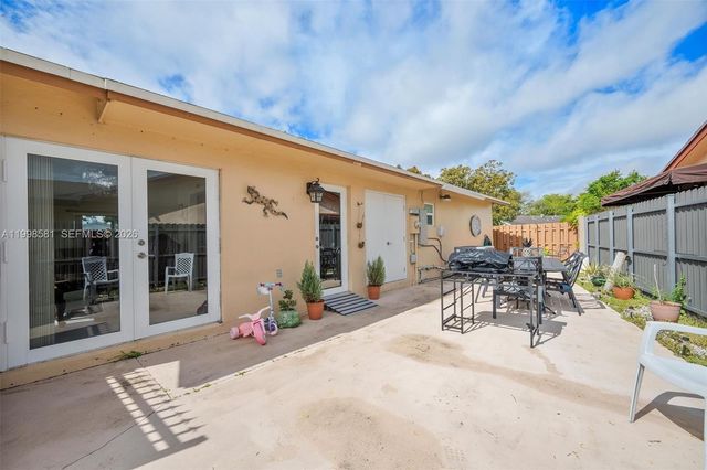 4218 SW 138th Ct, Miami, FL 33175