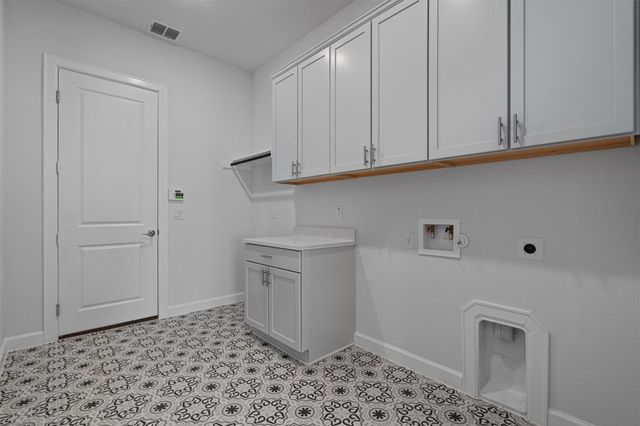 208 Lodestone LN, Austin, TX 78738