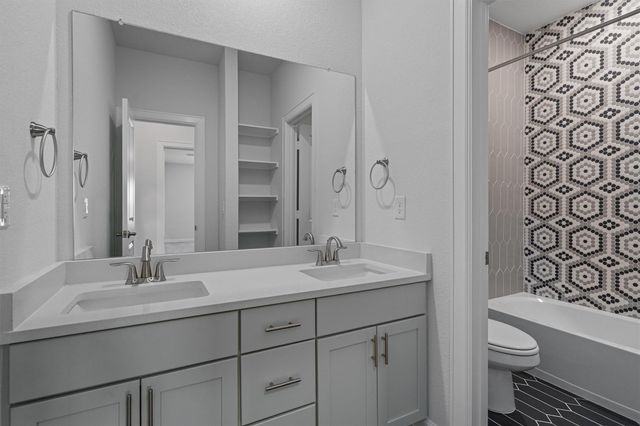 208 Lodestone LN, Austin, TX 78738