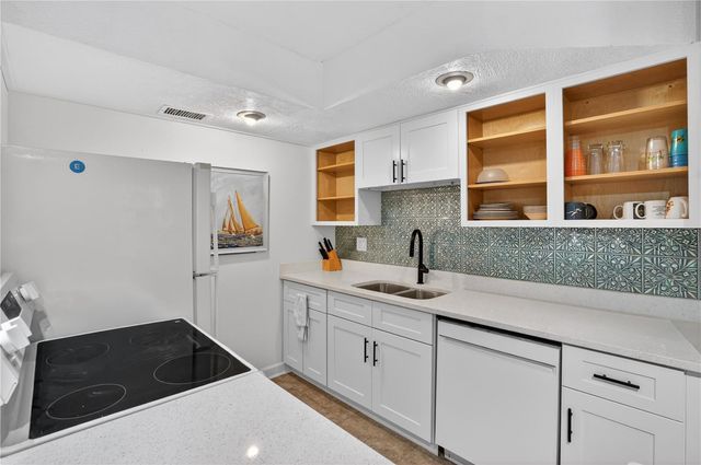 8931 BLIND PASS ROAD 156, St Pete Beach, FL 33706
