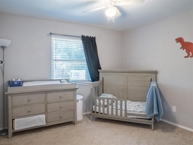 6913 SW Fenwick Ave, Lawton, OK 73505