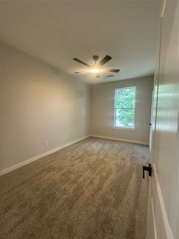806 N Cates Street, Decatur, TX 76234