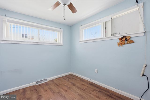 2500 WOODLAWN DR, Bristol, PA 19007