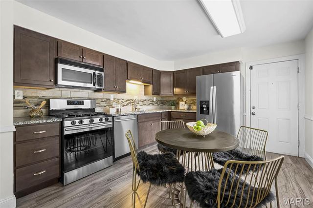 2255 Barcelona Drive, Florissant, MO 63033