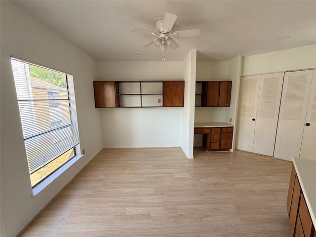 7901 Cambridge Street 31, Houston, TX 77054
