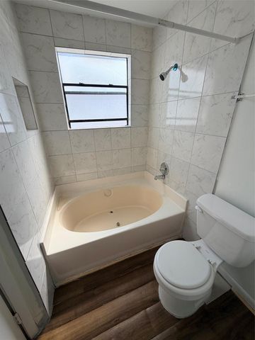7901 Cambridge Street 31, Houston, TX 77054
