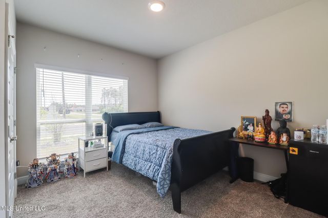 7820 Coral Lane, Ocean Springs, MS 39564