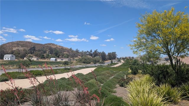 32223 Najar Lane, Menifee, CA 92584
