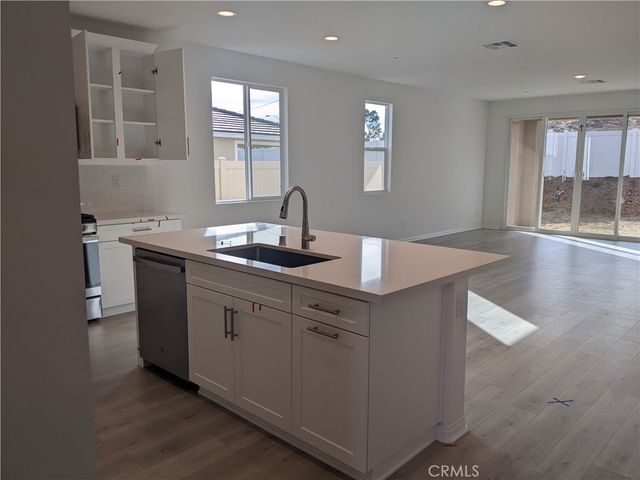 32223 Najar Lane, Menifee, CA 92584