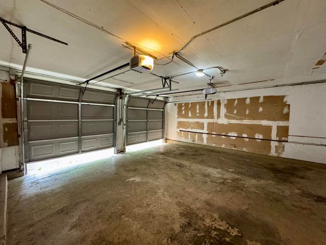 20158 S Rosewood Drive S, Frankfort, IL 60423