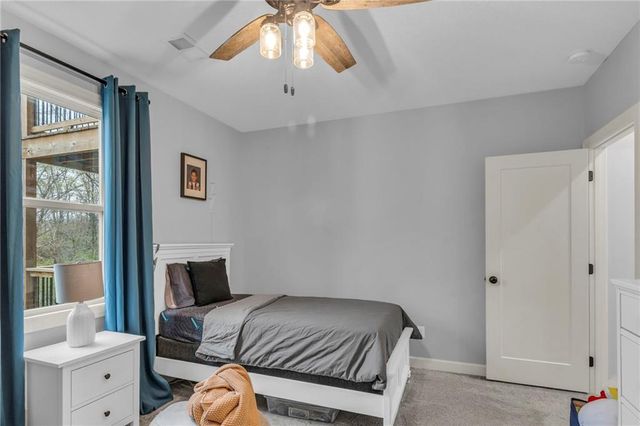 628 NW 110th Street, Kansas City, MO 64155