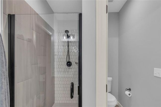 628 NW 110th Street, Kansas City, MO 64155