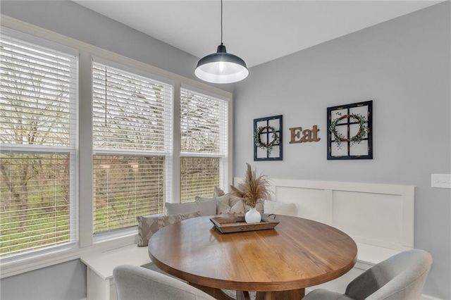 628 NW 110th Street, Kansas City, MO 64155