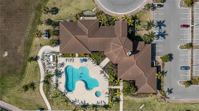 2121 6TH STREET E, Palmetto, FL 34221