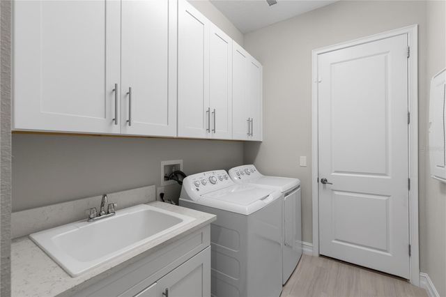 2121 6TH STREET E, Palmetto, FL 34221