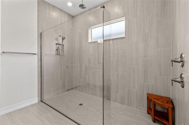 2121 6TH STREET E, Palmetto, FL 34221