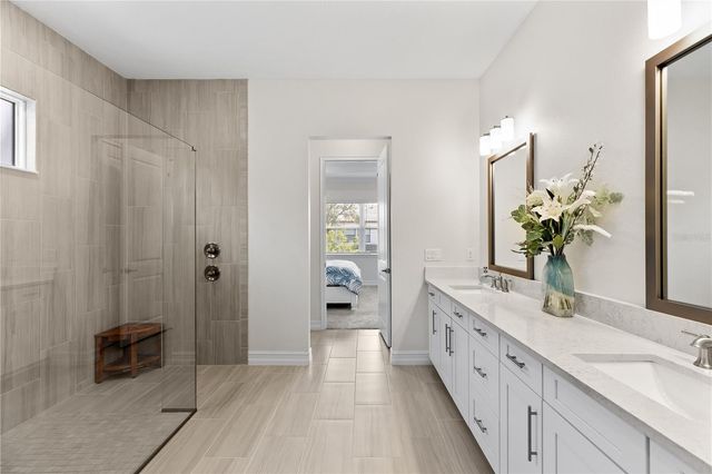 2121 6TH STREET E, Palmetto, FL 34221