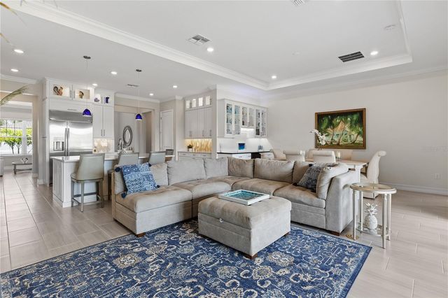 2121 6TH STREET E, Palmetto, FL 34221