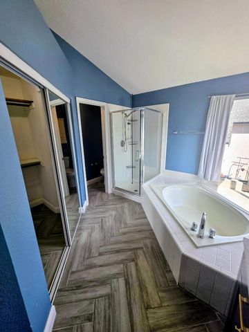 2212 Thurton Drive, Roseville, CA 95747