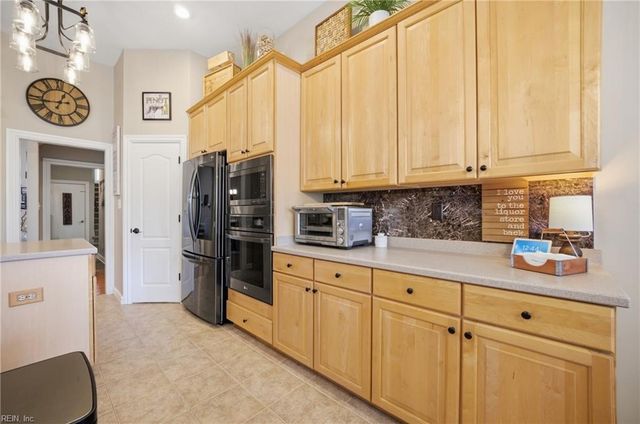 913 Corrente Lane LN, Virginia Beach, VA 23456