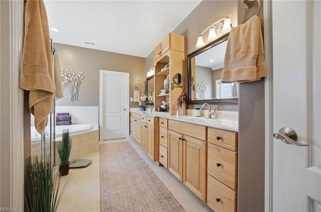 913 Corrente Lane LN, Virginia Beach, VA 23456