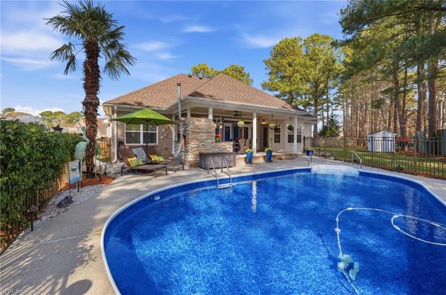 913 Corrente Lane LN, Virginia Beach, VA 23456