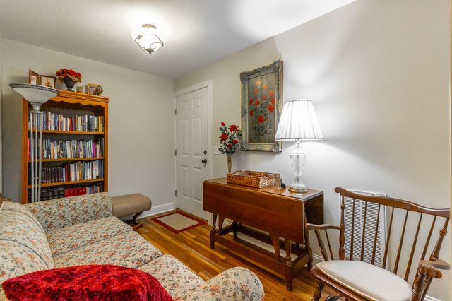 10245 Snow Hill Road, Ooltewah, TN 37363