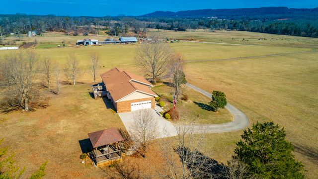 10245 Snow Hill Road, Ooltewah, TN 37363