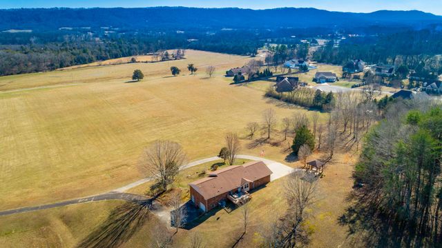10245 Snow Hill Road, Ooltewah, TN 37363