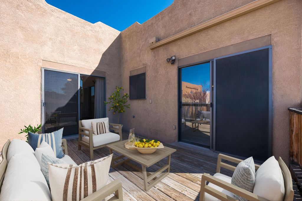 Image 28 of property listing at 2900 Vista Del Rey NE UNIT 31A, Albuquerque, NM 87112