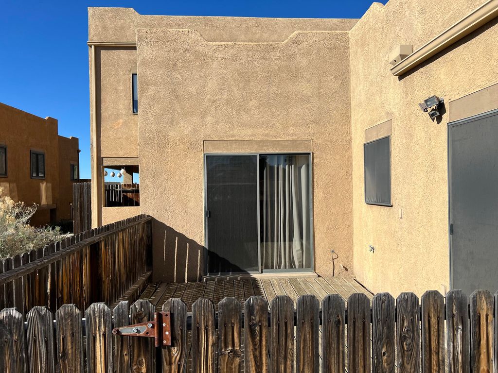 Image 30 of property listing at 2900 Vista Del Rey NE UNIT 31A, Albuquerque, NM 87112