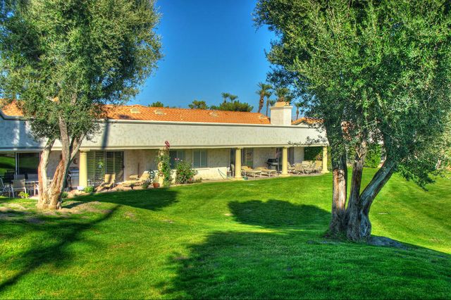 378 Desert Falls Drive East Drive E, Palm Desert, CA 92211