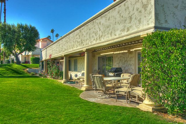 378 Desert Falls Drive East Drive E, Palm Desert, CA 92211