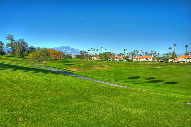 378 Desert Falls Drive East Drive E, Palm Desert, CA 92211