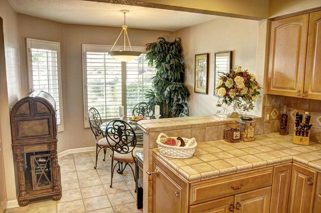 378 Desert Falls Drive East Drive E, Palm Desert, CA 92211