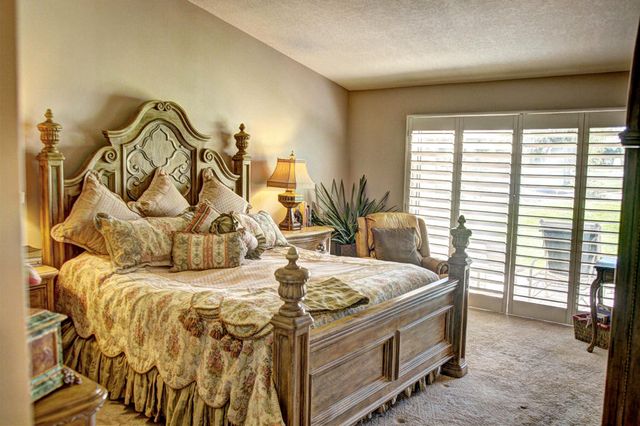 378 Desert Falls Drive East Drive E, Palm Desert, CA 92211
