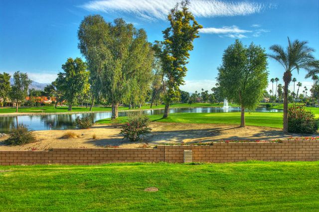 378 Desert Falls Drive East Drive E, Palm Desert, CA 92211