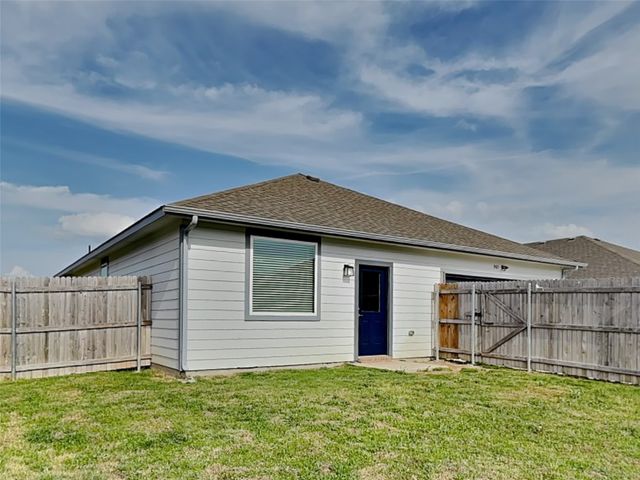 3421 New York Avenue, Lancaster, TX 75134
