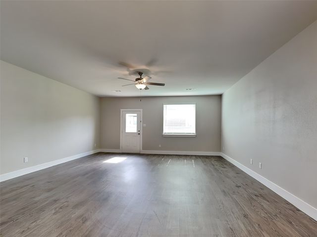 3421 New York Avenue, Lancaster, TX 75134