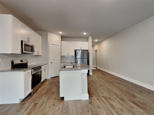 3421 New York Avenue, Lancaster, TX 75134